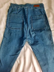 Vintage High-Waisted Denim Jeans