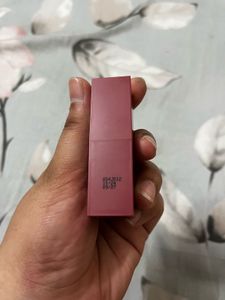 Staze Beauty Lipstick