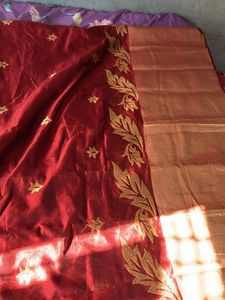 Best Latest Design With Golden Work  Jari Wo