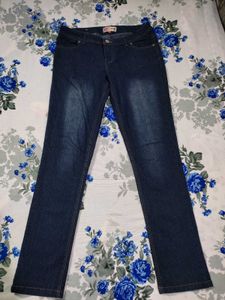 Almost New Skinny Jeans