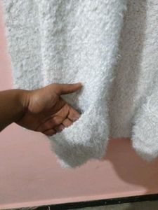 Beautiful - White Fur Winter ❄️ Shrug