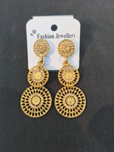 Girls Golden Earring
