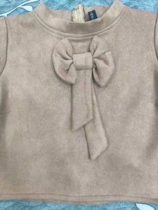 Cute Crop Top with Bow Detail