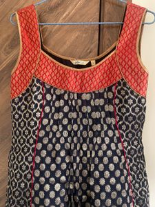 Global Desi Pure Georgette Weaved Kurti