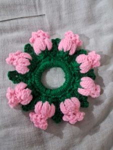 Crochet Flower Hair Scrunchie 🪷✨️