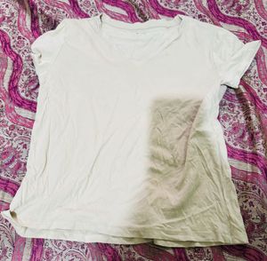 Casual White T-shirt