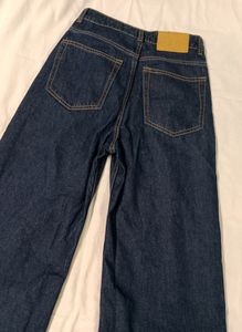 H&amp;M dark blue Straigh Jeans (Brand New) Waist:26
