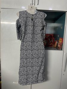 🔥SALE🔥off Shoulder Kurti