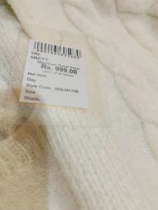 STUDIO WHITE Crop Sweater