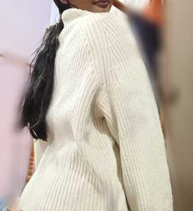 Cream Turtleneck Knit Sweater🩷🫂🌸💕❤️🧡