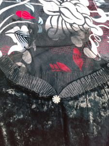Top and skirt sath mein
