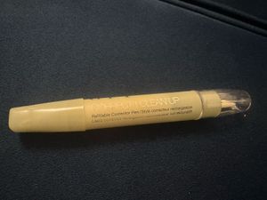 OPI Correct And Clean Up Pen