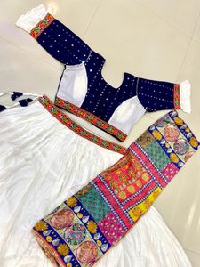 Lahenga Choli White &amp; Navy Blue
