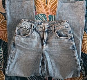 straight fit Denim Jeans