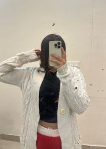 white sweater fit any size small too as a shrug