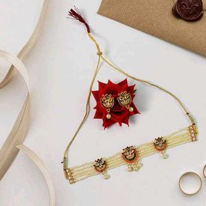 Pearl Necklace Set