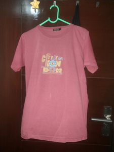 Best Medium Sized T-Shirt For Summer