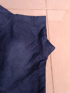 Girl&#39;s Denim Light Weight Jacket