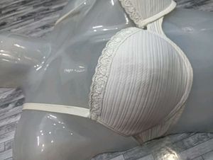 34 B Padded Look 🥰