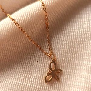 🆕 Butterfly Charm Necklace