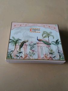 Beautiful gifting box