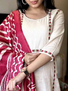 Beautiful Office Wear Sake 999