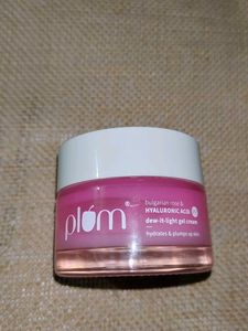Plum Dew-It-Light Gel Cream