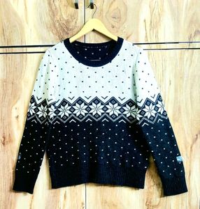 Patterned Knit Sweater size-38-40