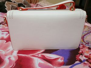 ALLEN SOLLY WHITE &amp; RED OPEN HAND CLUTCH Chic BAG
