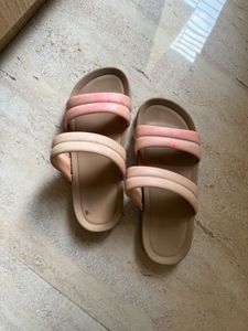 Open Toe Flipflops
