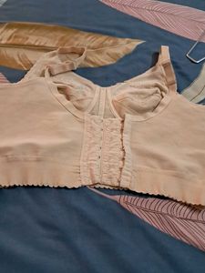 Pretty    Imported Fabric  Coreset  Branded