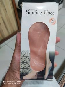 Smiling Foot