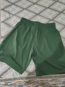 Men&#39;s Green Athletic Shorts