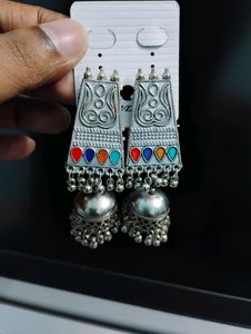 Set Of 2 Metal Earings