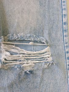 URBANIC RIPPED WIDE LEG JEANS