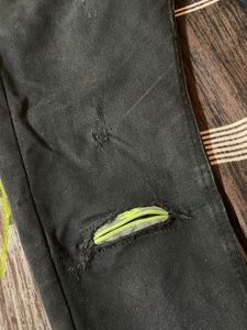 Mom Fit Stretchable Jeans