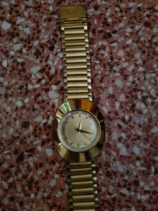 Vintage Gold-Tone Wristwatch
