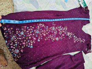 Beautiful Mauve party wear kurta &amp; dupatta in 40 s