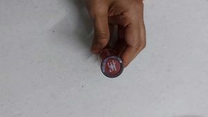 NYKAA Lip Glaze