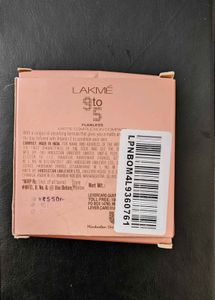 Lakme 9to5 Compact