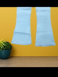 Women Blue Bootcut Jeans Size 32 (N-101)