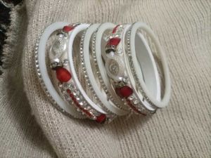 White &amp; Red Stone Bangles