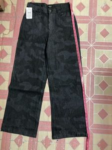 Camouflage Wide Leg Jeans