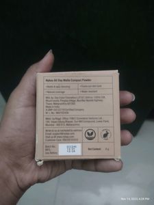 Nykaa Compact Beige 3