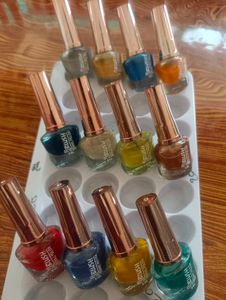 COMBO NAIL PAINT SET