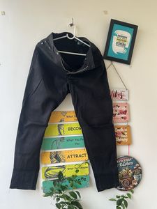 Black Boyfriend Jeans