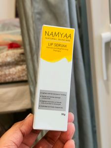 Lip Serum