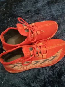 Sports Shoes