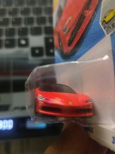 HOTWHEELS FERRARI SF 90