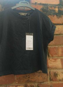 Cute Black Crop Tshirt